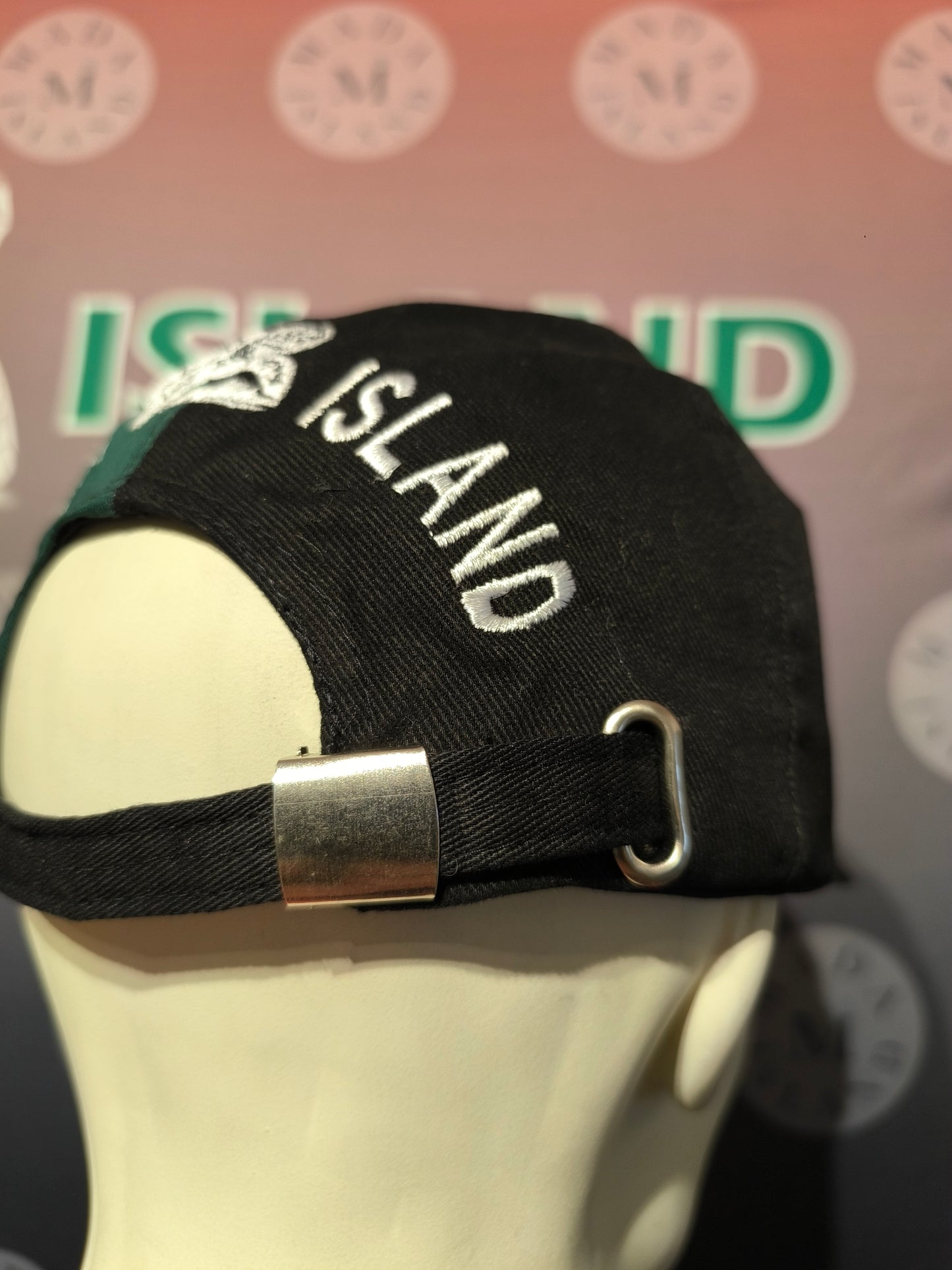 Casquette Brodé Martinique Drapeau Rouge Vert Noir