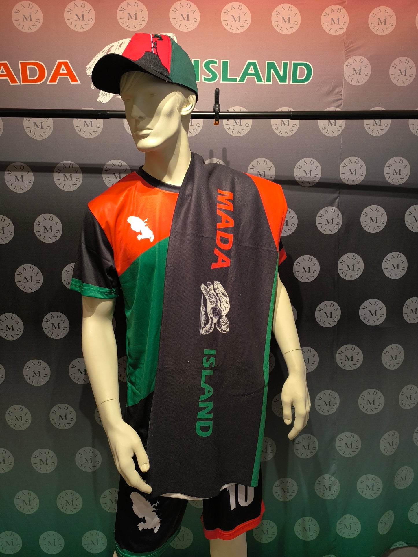 Serviette de Plage et de Bain Martinique Rouge Vert Noir
