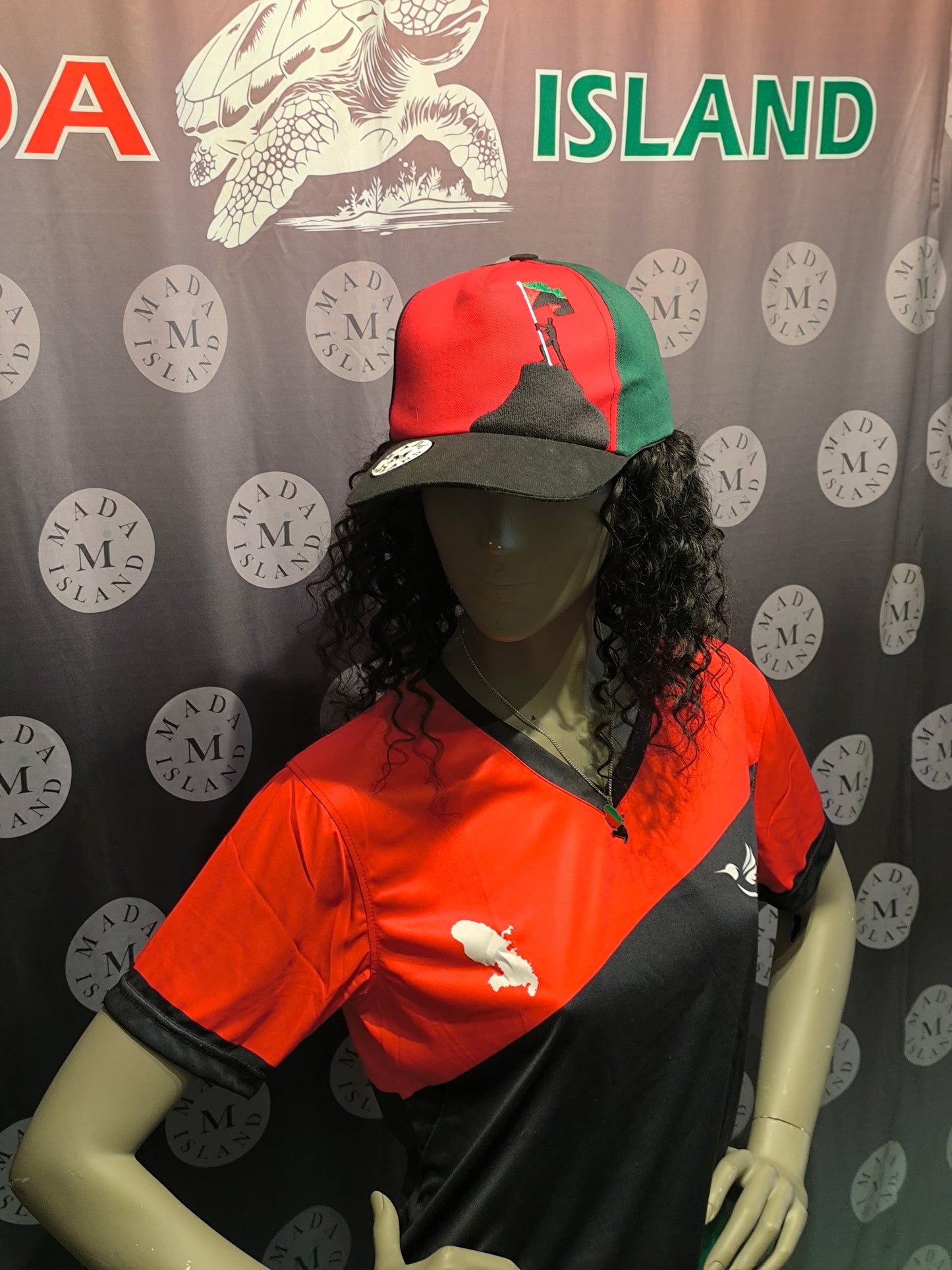 Martinique football shirt and jersey, red, green, black.