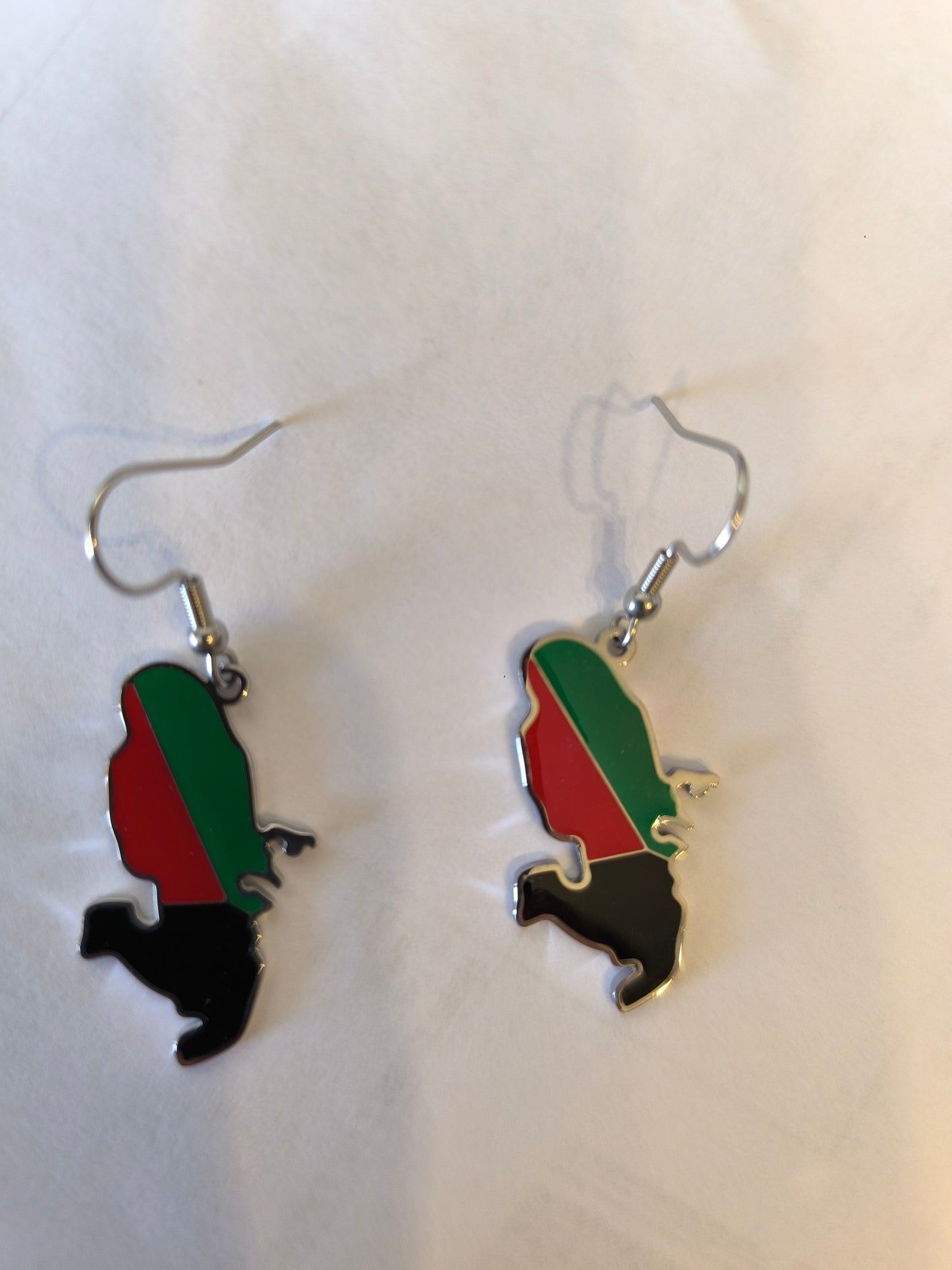 Parure Collier et Boucle d'Oreille Doré ou Argent Carte Martinique Rouge Vert Noir