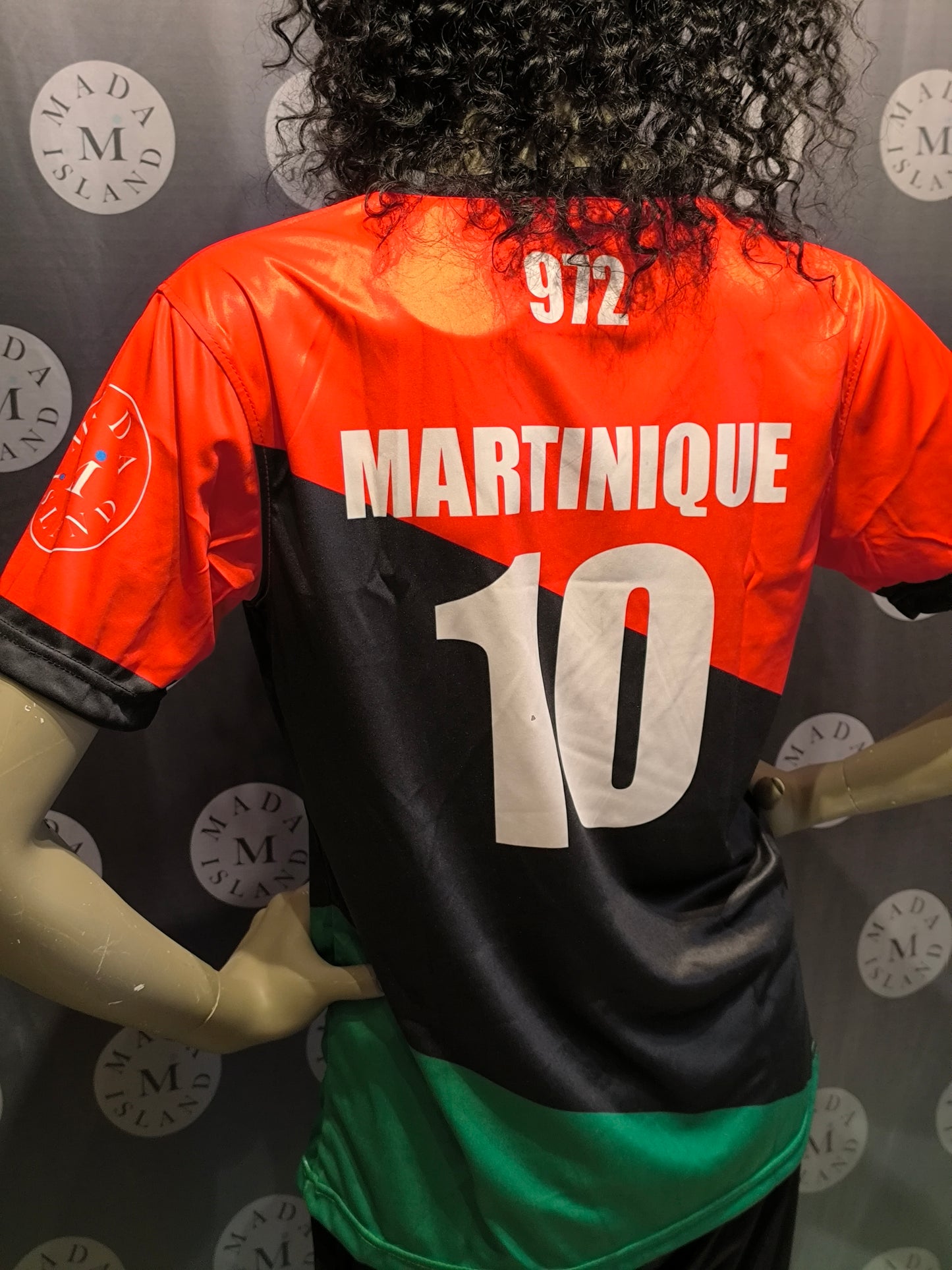 Maillot de football T-shirt Seul Martinique rouge vert noir
