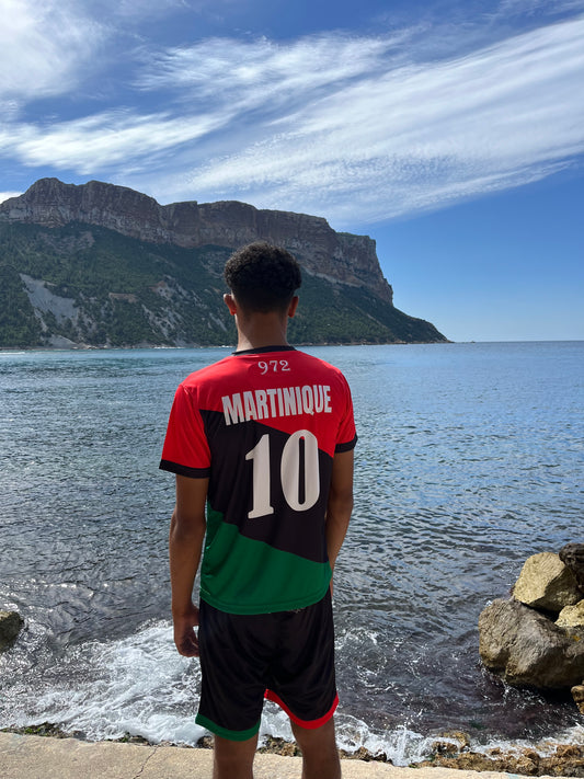 ensemble foot martinique 972 noir vert rouge madinina