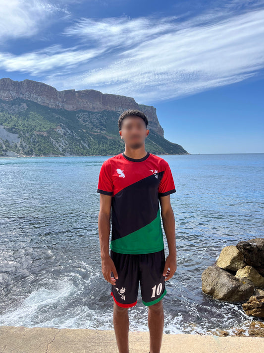 ensemble foot martinique 972 noir vert rouge madinina